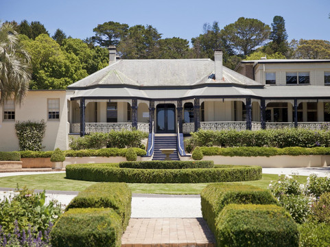 鲍勒尔酒店住宿-胡椒克拉格班酒店