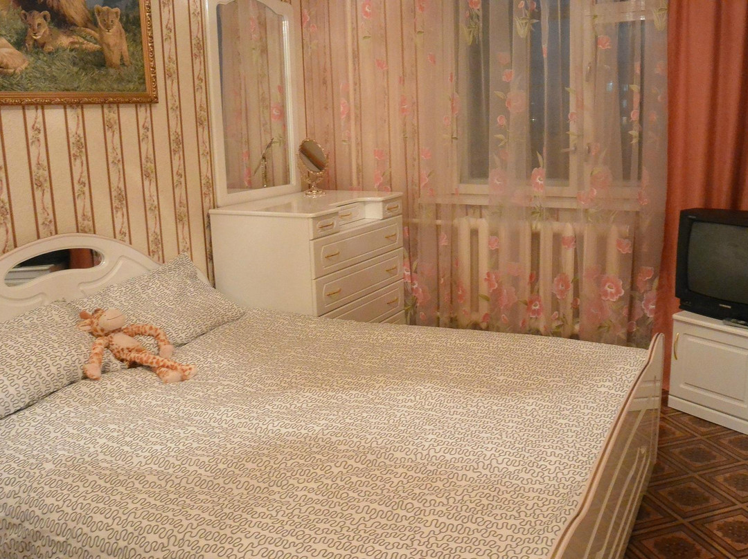 Like Hostel