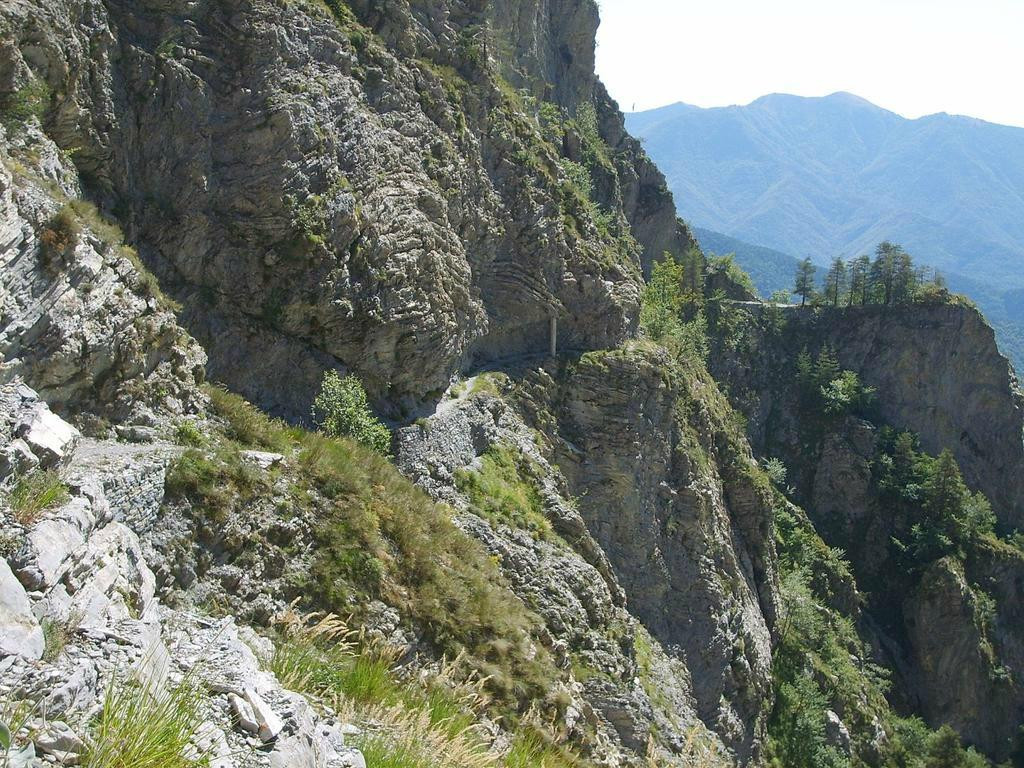 Parco Alpi Liguri-Pigna必去景点