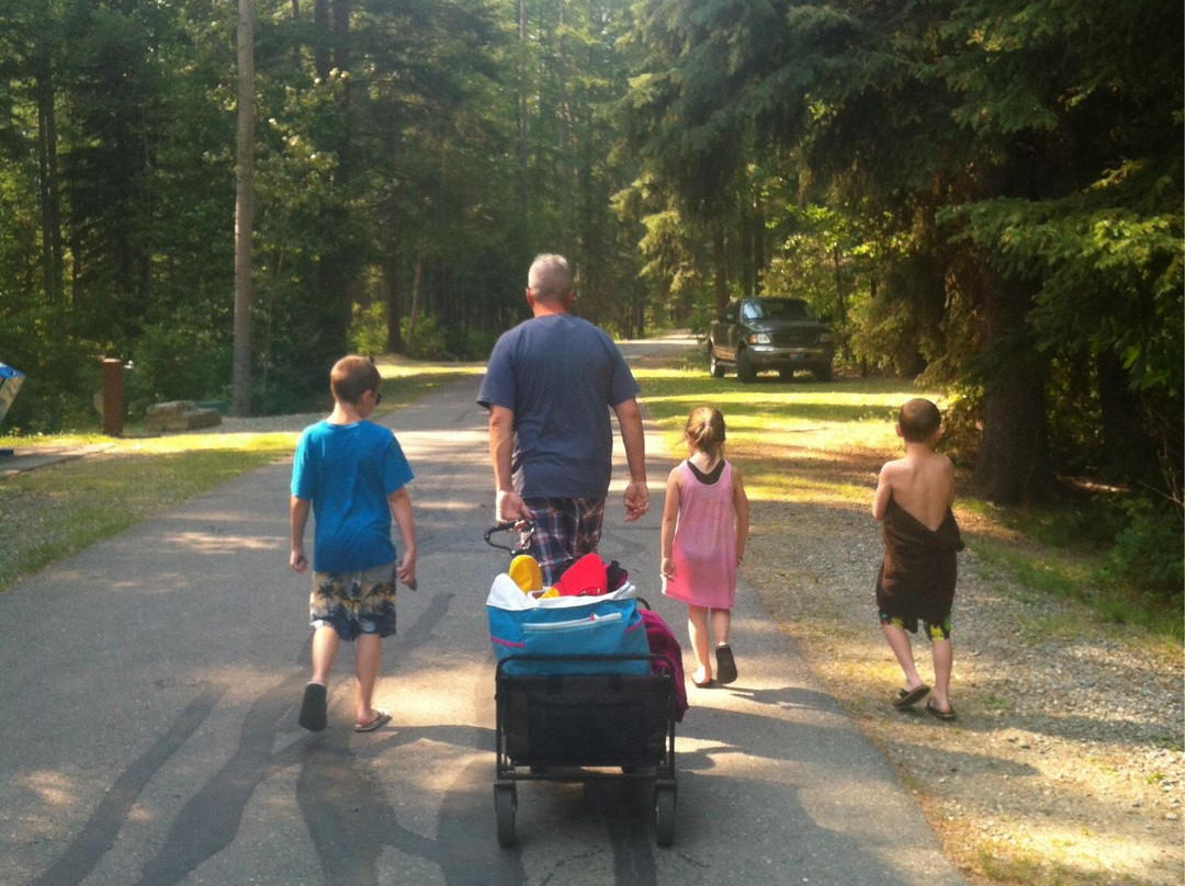 Moyie Lake Provincial Park景点图片