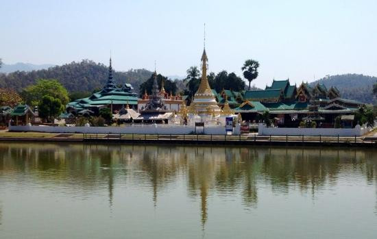Wat Chong Kham景点图片