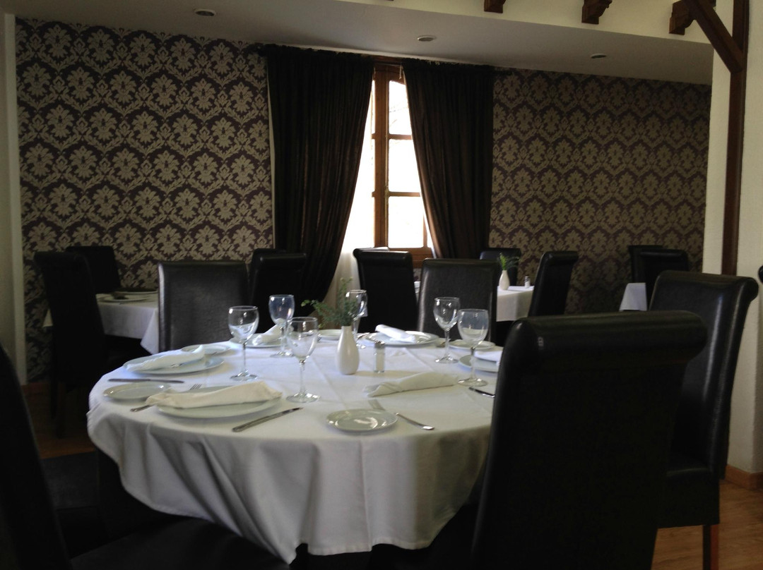 Cuesta la Palma餐馆和美食-Venta Riofrio