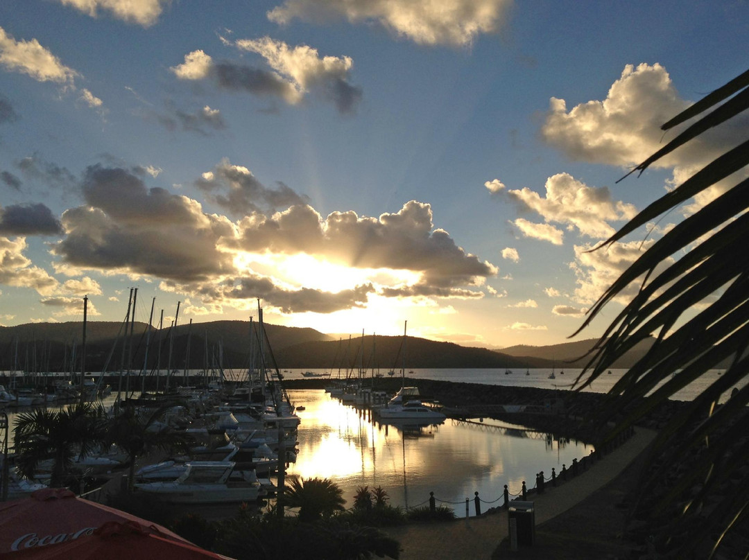 Bicentennial Walkway-艾尔利滩必去景点