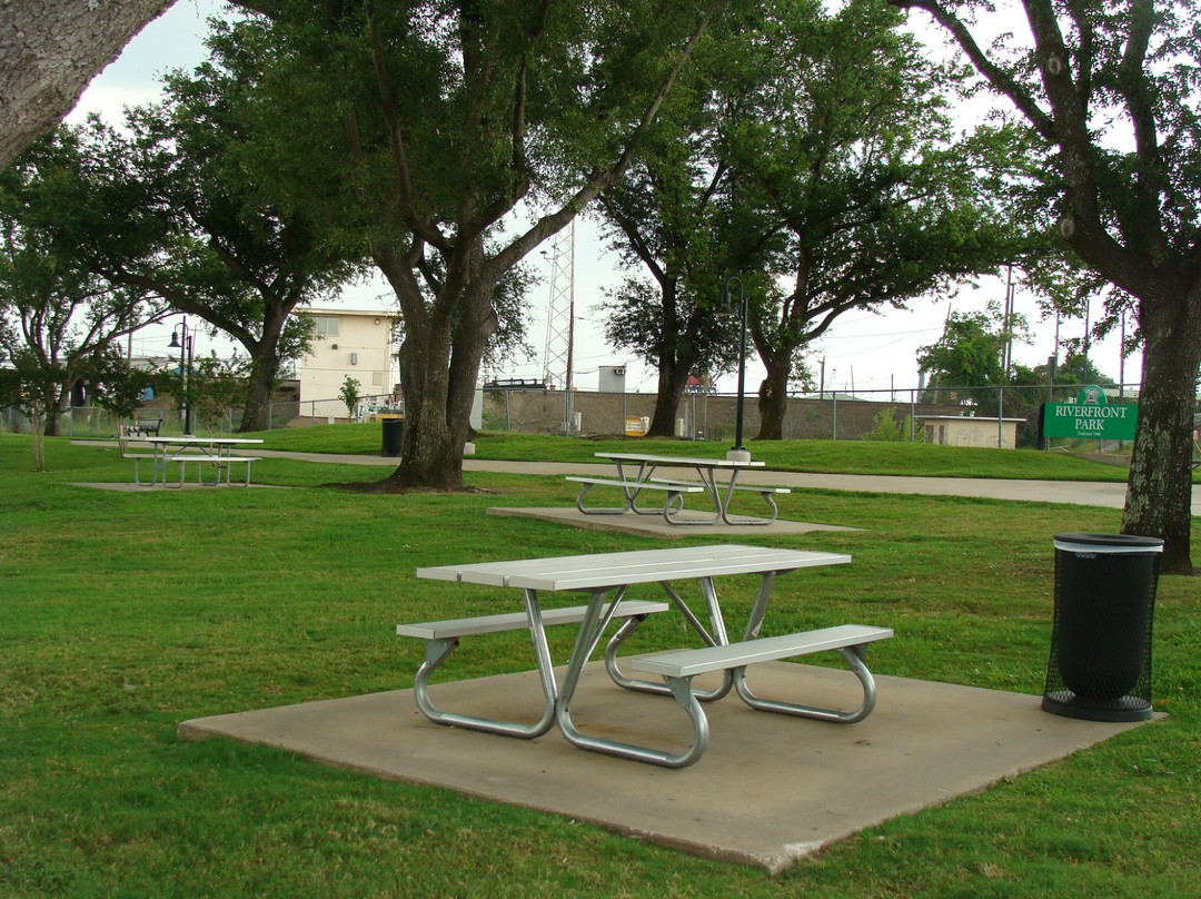Riverfront Park-博蒙特必去景点