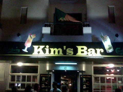 Kim's Bar Albufeira景点图片
