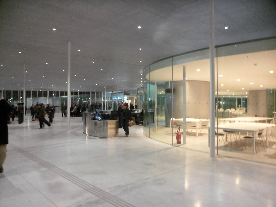 Louvre-Lens-Lens必去景点