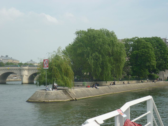西岱岛-巴黎必去景点