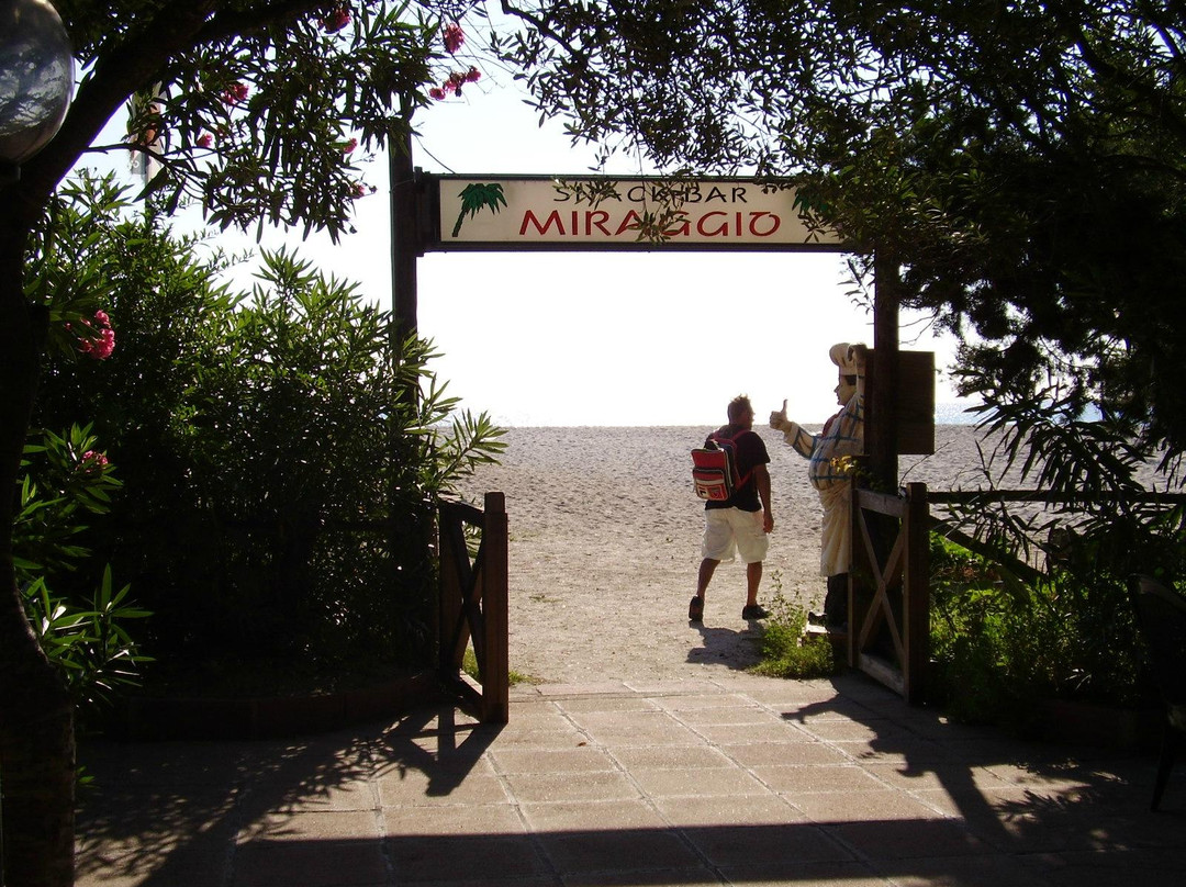 Cala Liberotto餐馆和美食-Miraggio