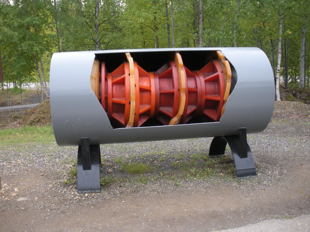 Alyeska Pipeline Viewing Point-费尔班克斯必去景点
