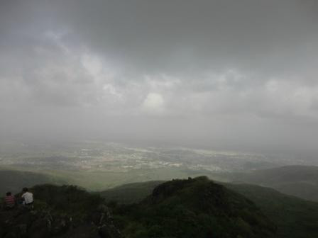 Dataar Hills-居那加德必去景点