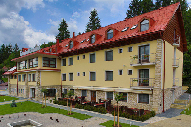 Hotel Janosik Terchova-官方
