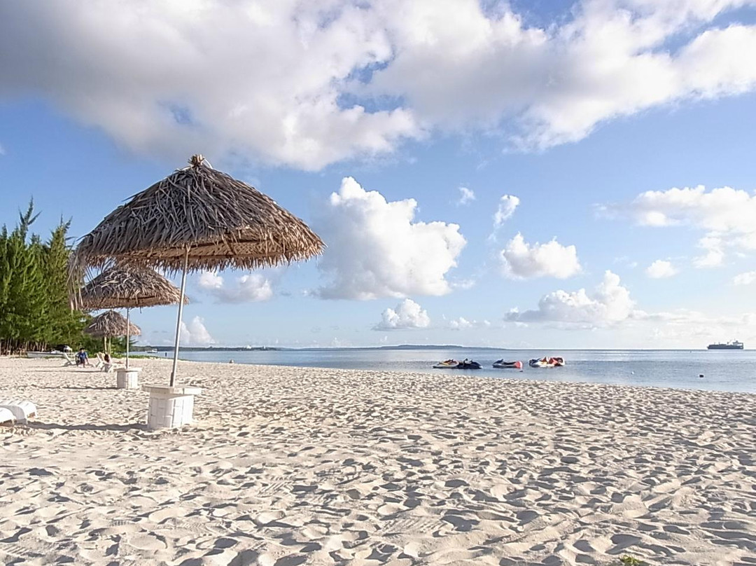 麦可海滩-加拉班必去景点