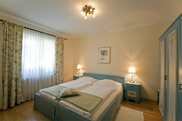 Appartements & Zimmer Almhof主图