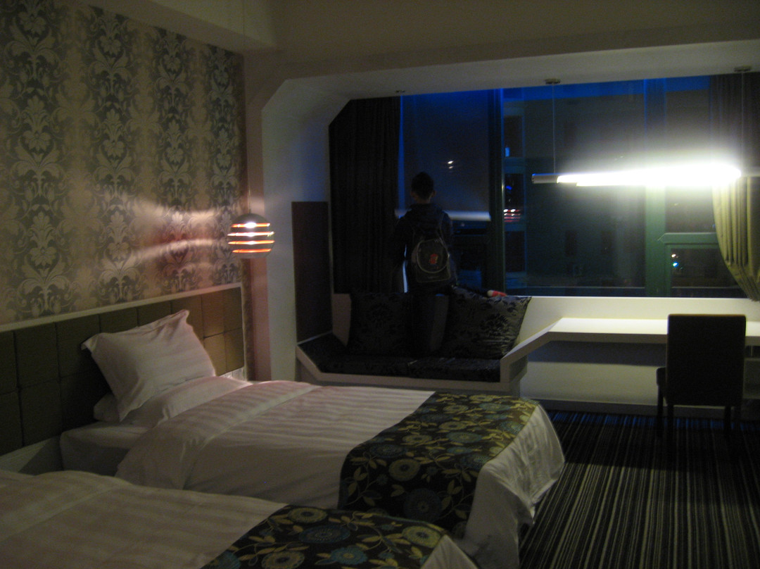 昌正春天酒店主图