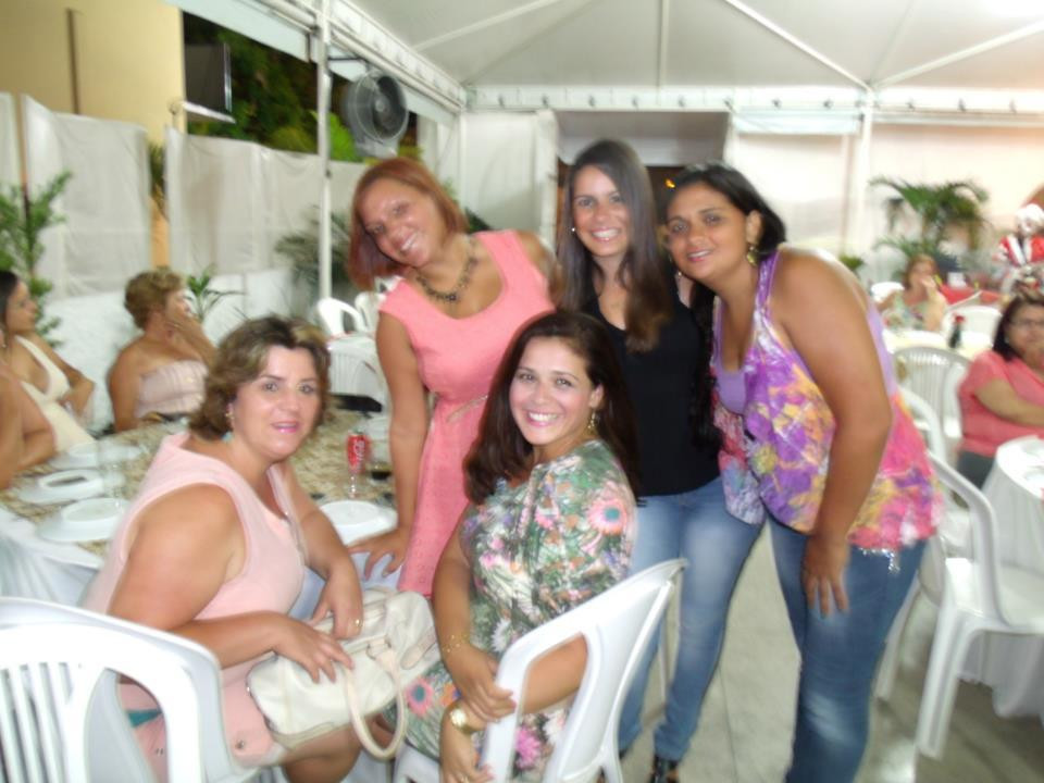 Casimiro de Abreu餐馆和美食-Tia Aretha