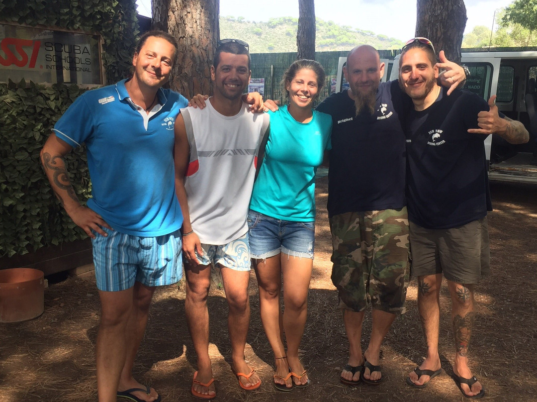 Sub Now Diving Center-Marina di Campo必去景点