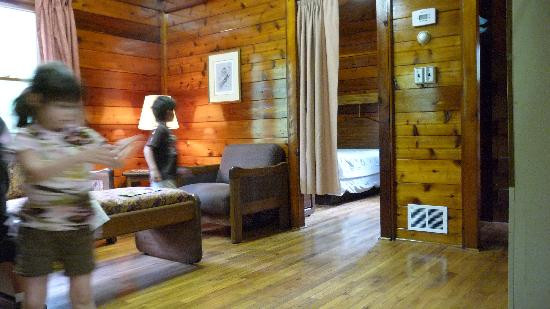 假日世界飞溅水道探险主题乐园-圣克劳斯必去景点