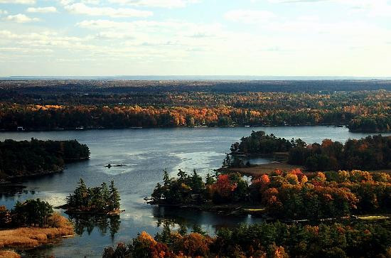 1000 Islands Tower-Lansdowne必去景点