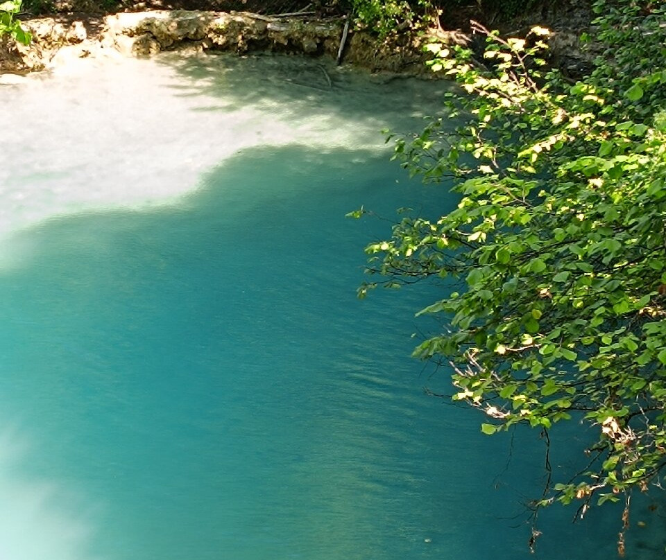 Skra Waterfalls-Skra必去景点