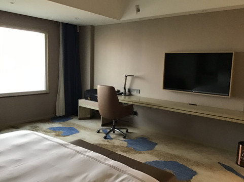 金龙潭大饭店主图