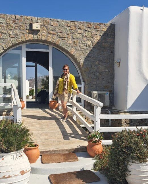 Eleni's Village Suites主图