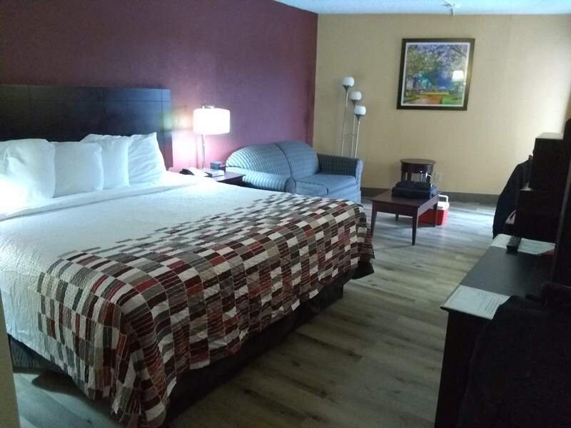 Red Roof Inn & Suites Macon-客卧