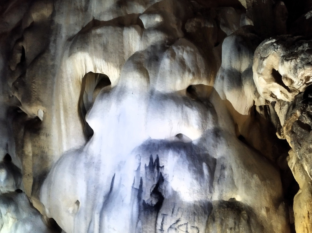 Grotta di Monte Cucco-Costacciaro必去景点