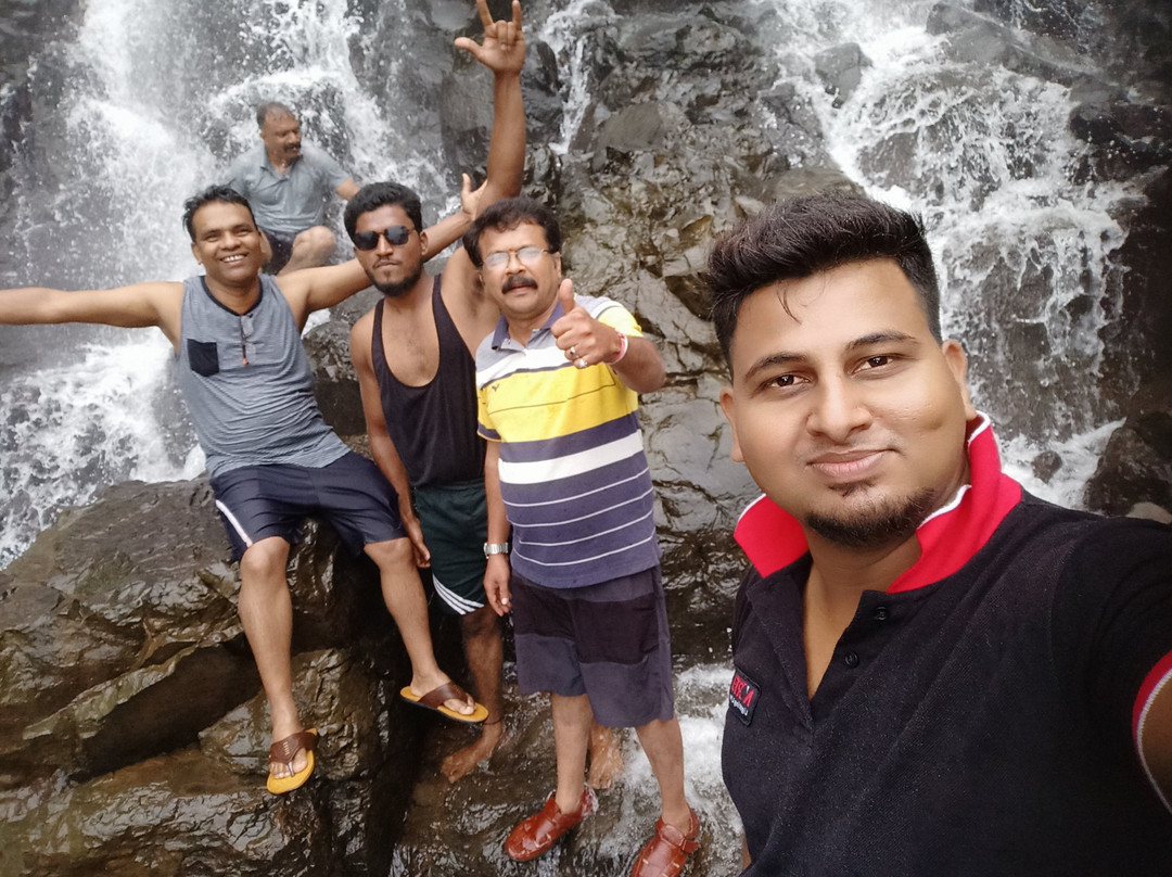 Amboli Water Falls景点图片