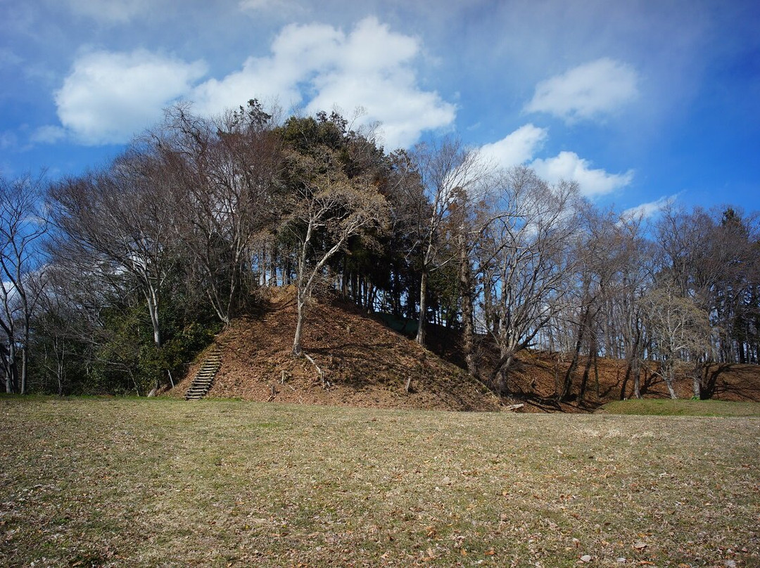 Hachigata Castle Remains-寄居町必去景点