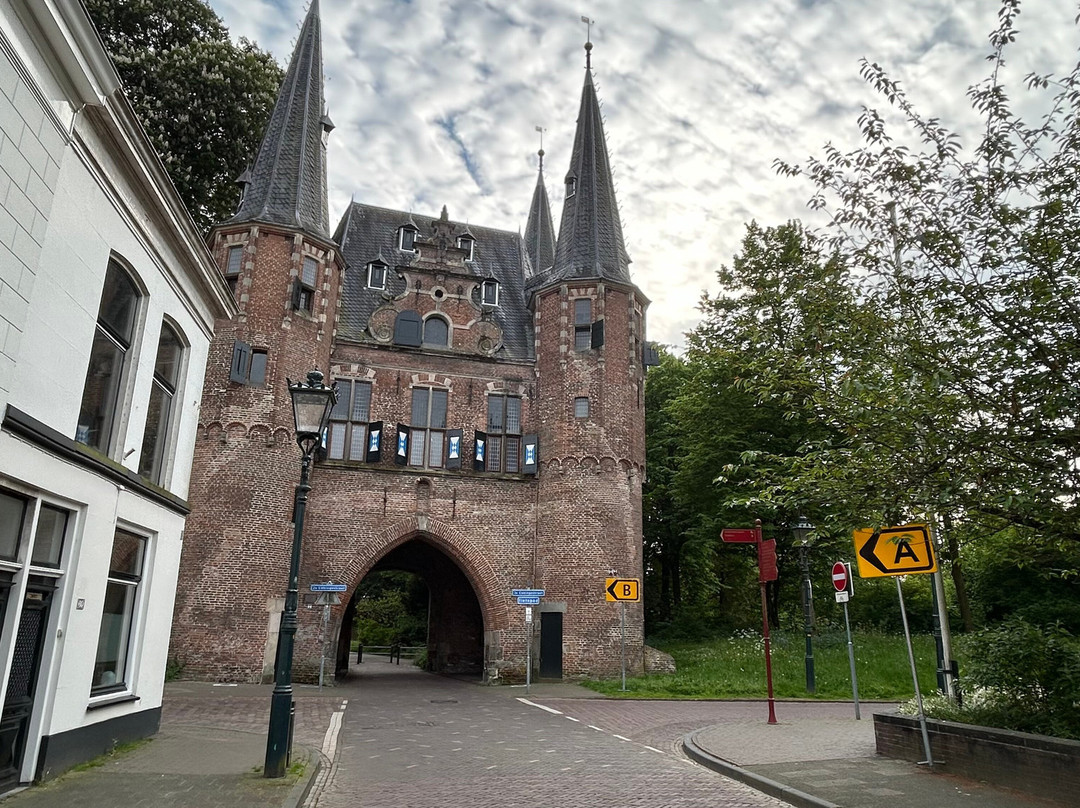 Rijksmonument Broederpoort Kampen uit 1465景点图片
