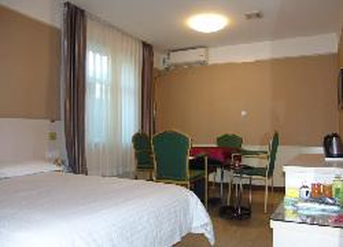 大石桥艾居金洋连锁酒店和平大街店主图