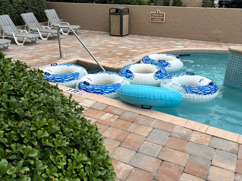 珊瑚海滩度假村主图