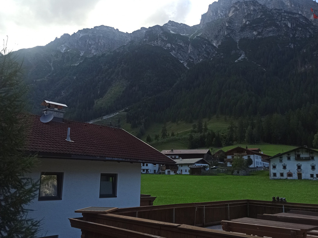 Pension Nina & Gasthof Alpenrose主图