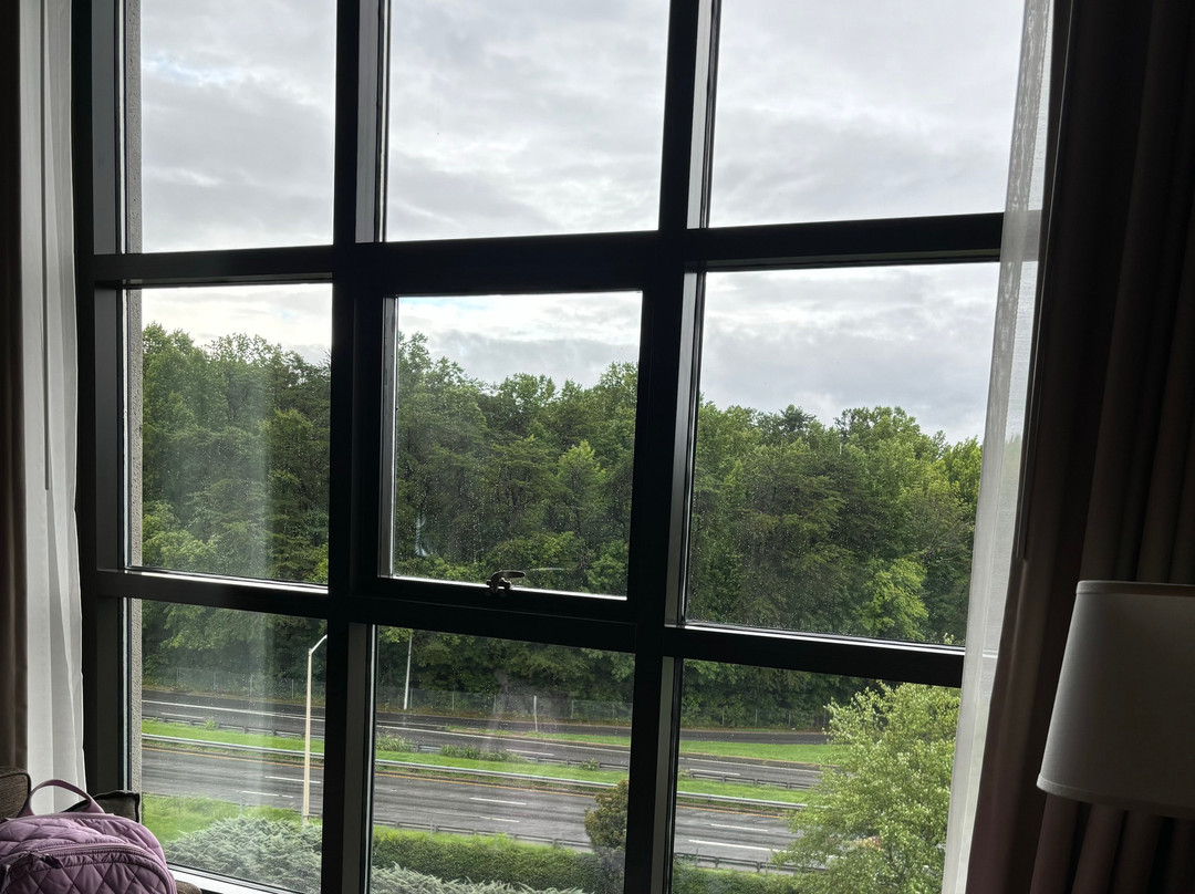 Proximity Hotel主图