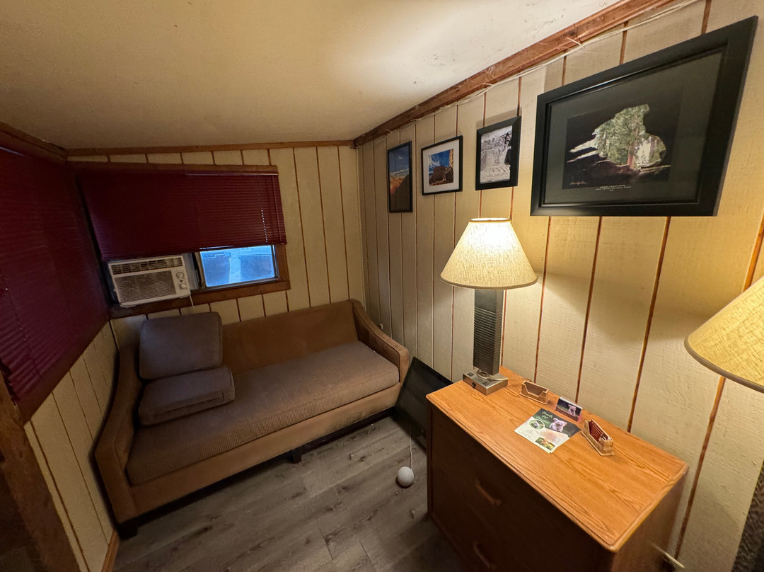 Squaw Valley Motel主图