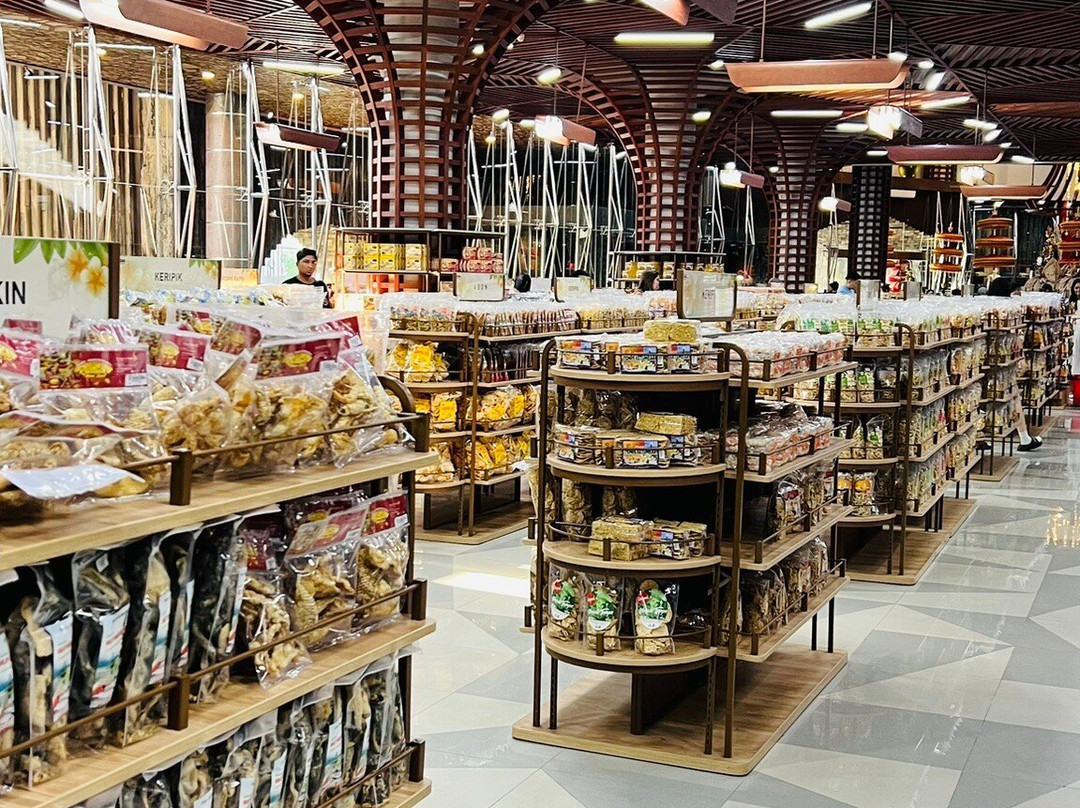 Krisna Oleh Oleh Bali Bypass-库塔必去景点