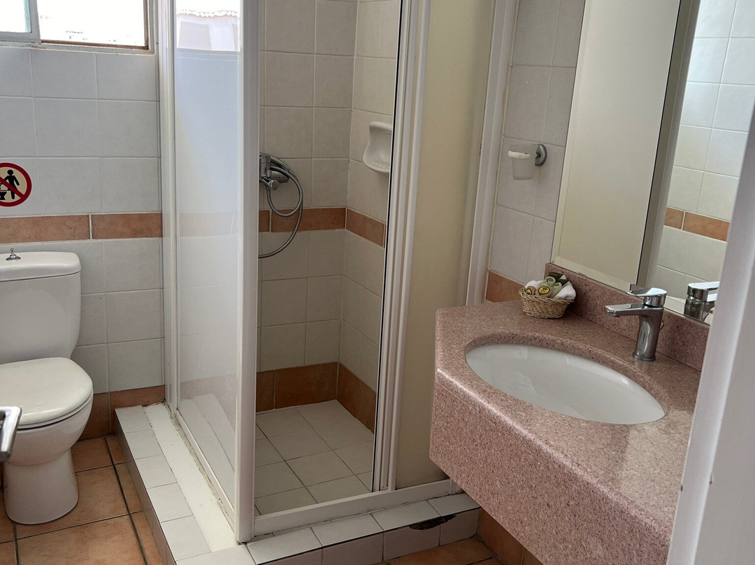 Green Hill Hotel主图