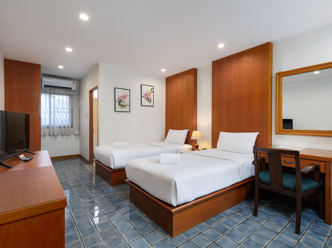 品考查理小屋主图