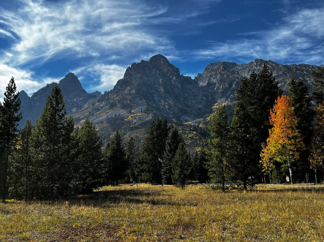 珍妮湖小屋酒店主图