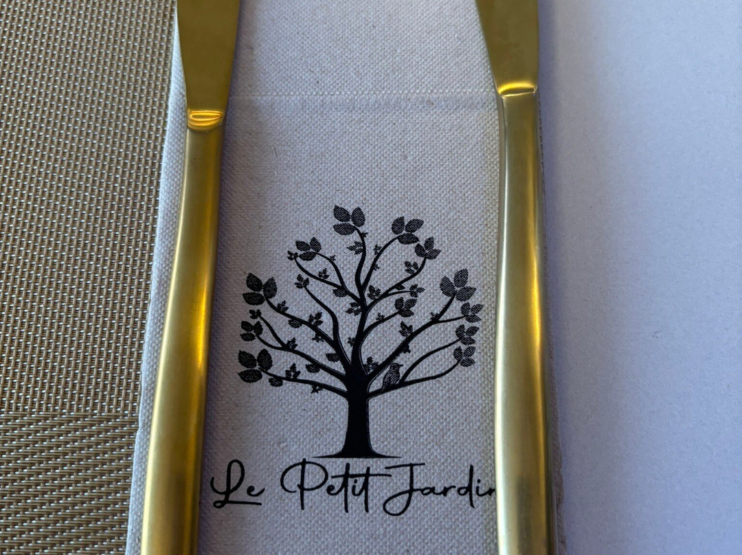 Le Petit Jardin