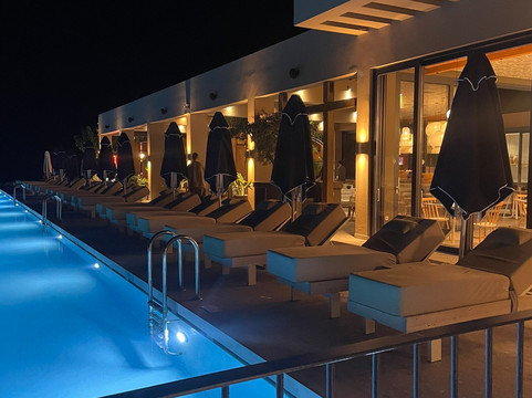 埃洛恩达希尔顿格芮精选酒店 Domes Aulus 度假村