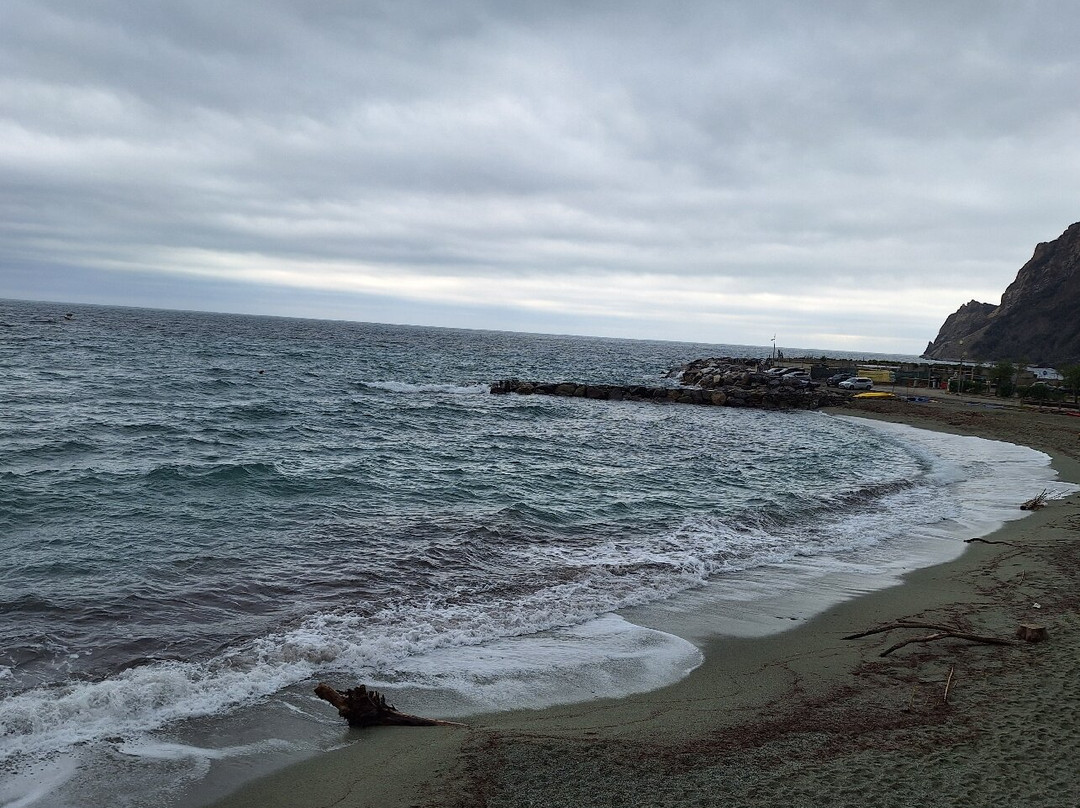 Spiaggia di Fegina-滨海蒙特罗梭必去景点