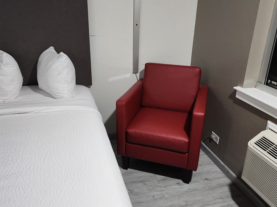 Ramada by Wyndham Tuscaloosa主图