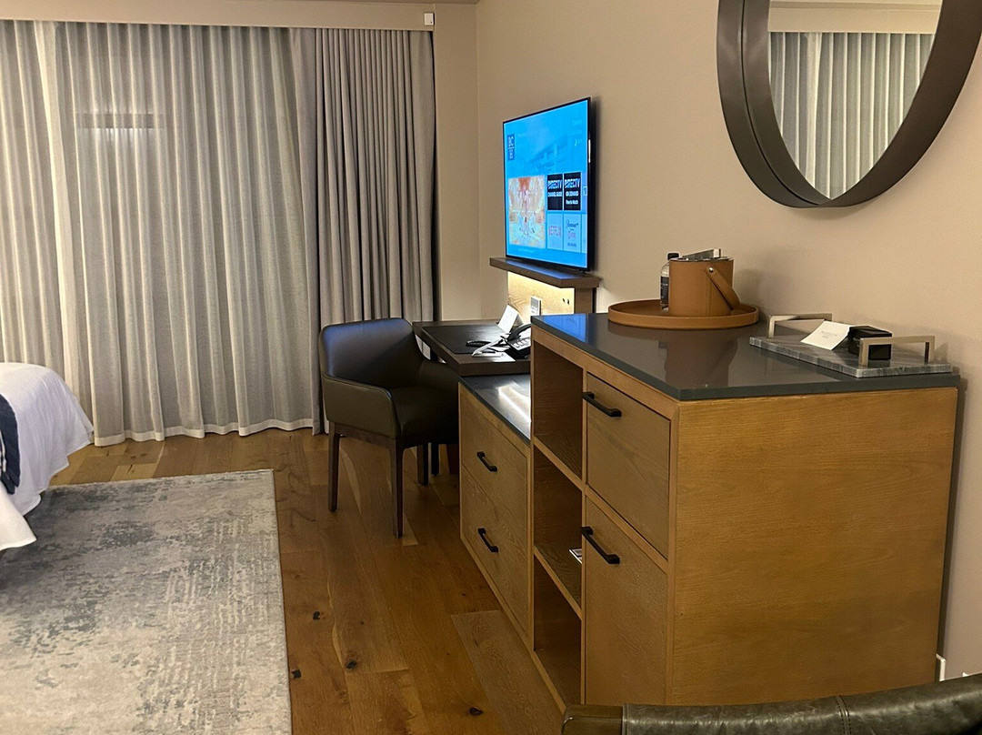 贝尔维尤酒店主图