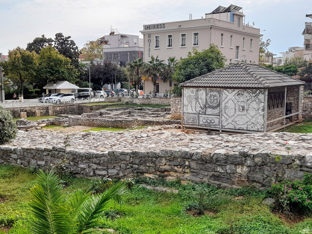 Synagogue Complex-沙兰德必去景点