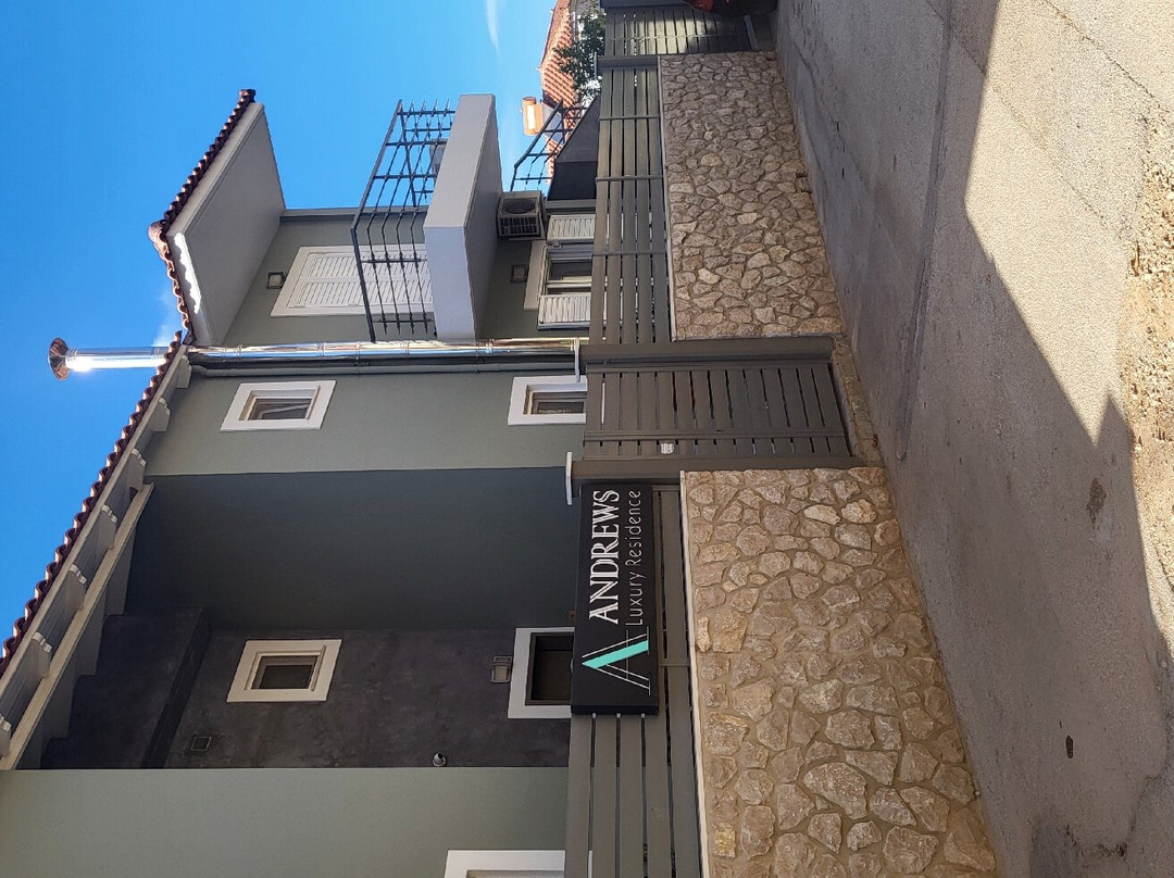 Andrews Luxury Residence主图