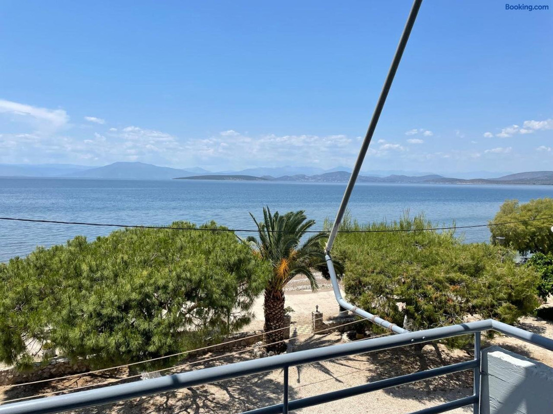 Finikas Hotel