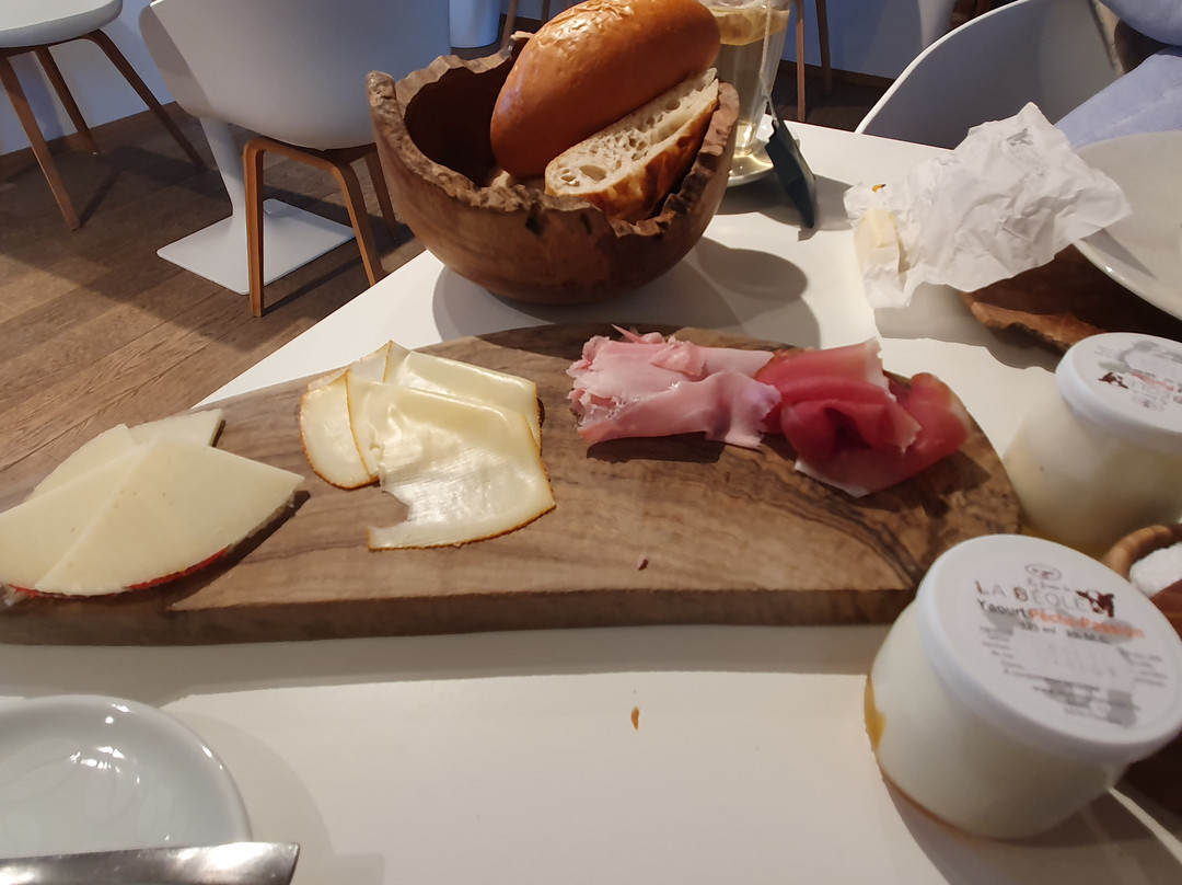 奈特水疗酒店主图