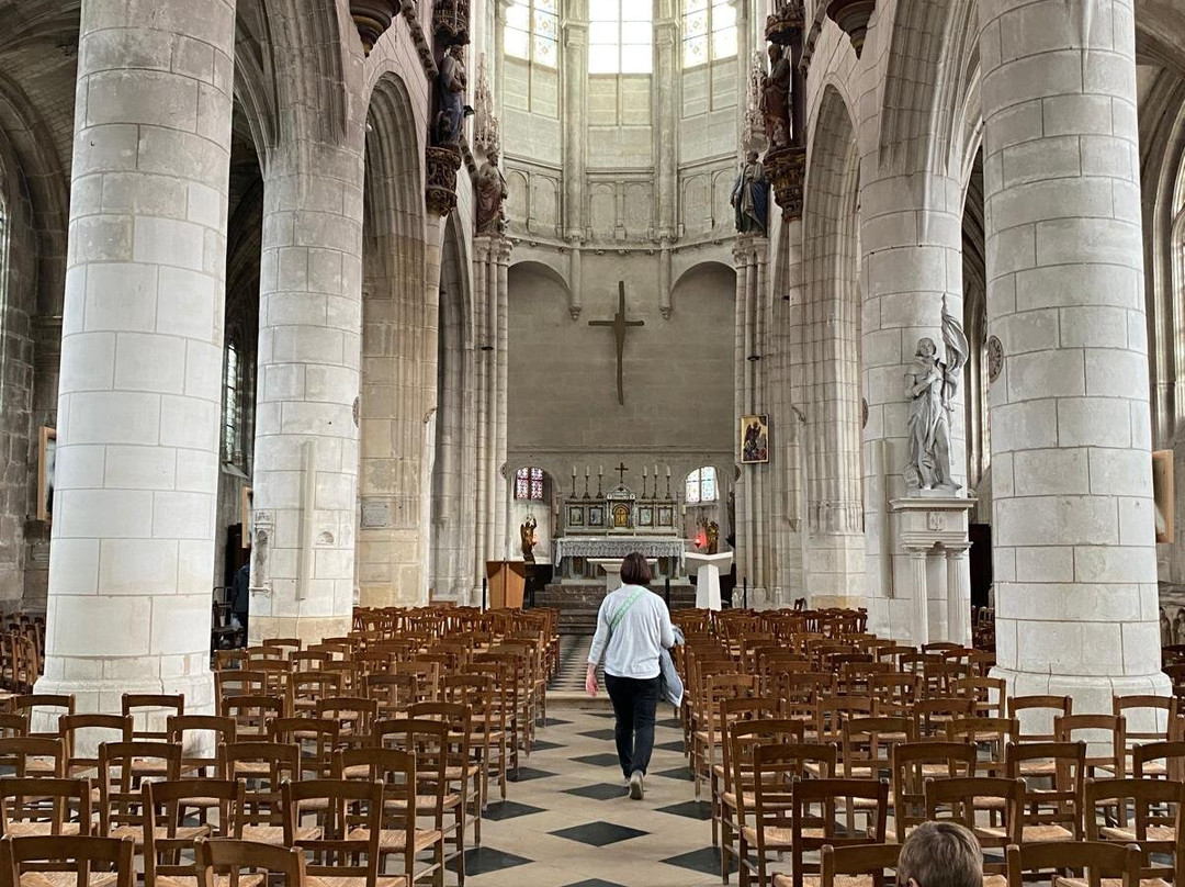 Eglise Saint Jean-Joigny必去景点
