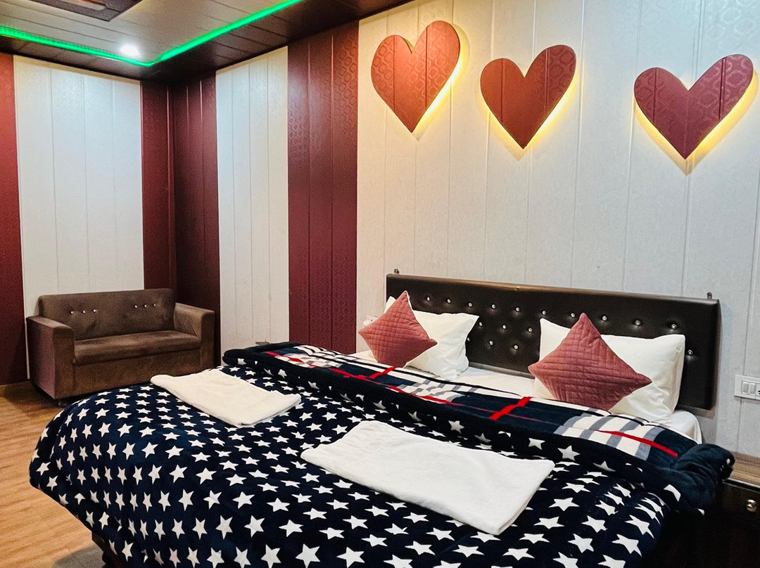 Dev Bhoomi Camping Resort主图